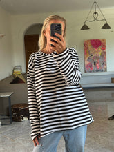 Afbeelding in Gallery-weergave laden, HOLLY LONGSLEEVE - Stripes