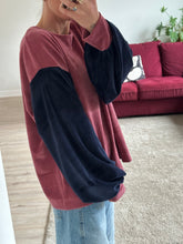 Afbeelding in Gallery-weergave laden, MARLEY SWEATER - Old pink/navy velvet