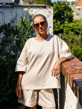 Afbeelding in Gallery-weergave laden, LENNY T-SHIRT - Sand