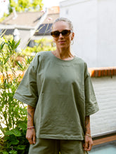 Afbeelding in Gallery-weergave laden, LENNY T-SHIRT - Olive green