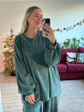 Afbeelding in Gallery-weergave laden, ROWAN SWEATER - Dusty petrol