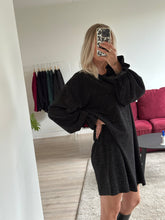 Afbeelding in Gallery-weergave laden, MAE SWEATDRESS - Glitter