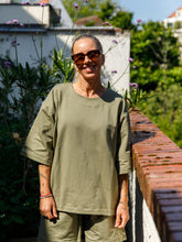 Afbeelding in Gallery-weergave laden, LENNY T-SHIRT - Olive green