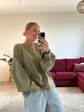 Afbeelding in Gallery-weergave laden, MARLEY SWEATER - Olive