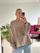 Afbeelding in Gallery-weergave laden, MARLEY SWEATER - Beige