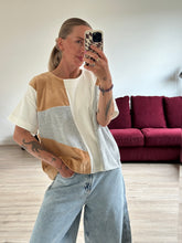 Afbeelding in Gallery-weergave laden, ABBY T-SHIRT - Unique piece 11