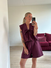 Afbeelding in Gallery-weergave laden, SUE WAISTCOAT - Aubergine