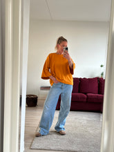 Afbeelding in Gallery-weergave laden, LENNY T-SHIRT - Corn