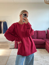 Afbeelding in Gallery-weergave laden, RUBY LONGSLEEVE - Dark red