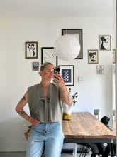 Afbeelding in Gallery-weergave laden, SUE WAISTCOAT - Khaki