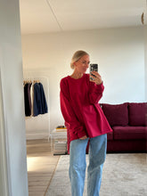 Afbeelding in Gallery-weergave laden, RUBY LONGSLEEVE - Dark red