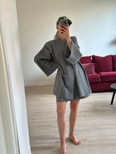 Afbeelding in Gallery-weergave laden, JUNE ROBE - Grey