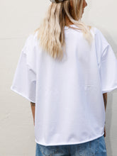 Afbeelding in Gallery-weergave laden, COCO T-SHIRT - White