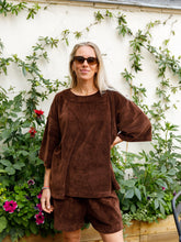 Afbeelding in Gallery-weergave laden, LENNY T-SHIRT - Choco brown