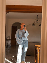 Afbeelding in Gallery-weergave laden, JAZZ SWEATER - Ice blue