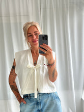 Afbeelding in Gallery-weergave laden, SUE WAISTCOAT - Ecru
