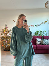 Afbeelding in Gallery-weergave laden, ROWAN SWEATER - Dusty petrol