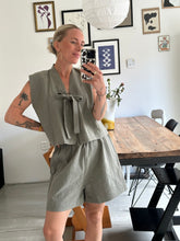 Afbeelding in Gallery-weergave laden, SUE WAISTCOAT - Khaki