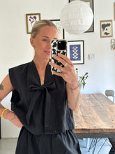 Afbeelding in Gallery-weergave laden, SUE WAISTCOAT - Black