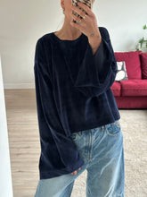Afbeelding in Gallery-weergave laden, JAZZ SWEATER - Navy velvet