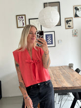 Afbeelding in Gallery-weergave laden, SUE WAISTCOAT - Coral