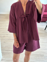 Afbeelding in Gallery-weergave laden, BOWIE ROBE - Aubergine