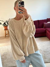 Afbeelding in Gallery-weergave laden, MARLEY SWEATER - Ecru