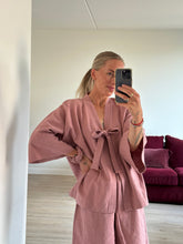 Afbeelding in Gallery-weergave laden, BOWIE ROBE - Dusty pink