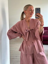 Afbeelding in Gallery-weergave laden, BOWIE ROBE - Dusty pink