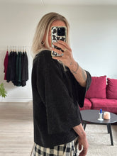 Afbeelding in Gallery-weergave laden, LIV T-SHIRT - Glitter