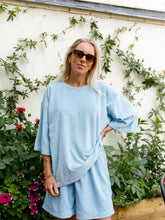 Afbeelding in Gallery-weergave laden, LENNY T-SHIRT - Soft blue