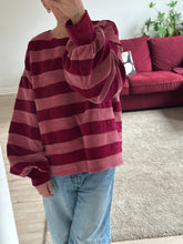 Afbeelding in Gallery-weergave laden, MARLEY SWEATER - Old pink/Bordeaux velvet