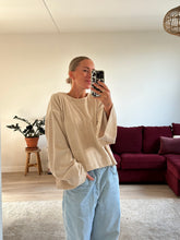 Afbeelding in Gallery-weergave laden, JAZZ SWEATER - Champagne