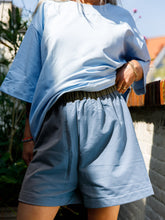 Afbeelding in Gallery-weergave laden, NOVÈL SHORTS - Light blue
