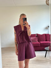 Afbeelding in Gallery-weergave laden, SUE WAISTCOAT - Aubergine