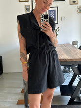 Afbeelding in Gallery-weergave laden, NOVÈL SHORTS - Black