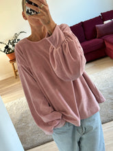 Afbeelding in Gallery-weergave laden, MARLEY SWEATER - Soft pink