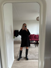 Afbeelding in Gallery-weergave laden, MAE SWEATDRESS - Glitter