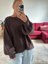 Afbeelding in Gallery-weergave laden, MARLEY SWEATER - Chocolate brown