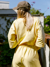 Afbeelding in Gallery-weergave laden, NOVÈL SHORTS - Soft yellow