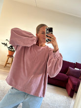 Afbeelding in Gallery-weergave laden, MARLEY SWEATER - Soft pink