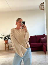 Afbeelding in Gallery-weergave laden, JAZZ SWEATER - Champagne