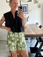 Afbeelding in Gallery-weergave laden, SUE WAISTCOAT - Black