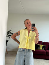 Afbeelding in Gallery-weergave laden, SUE WAISTCOAT - Yellow mousseline