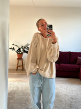 Afbeelding in Gallery-weergave laden, MARLEY SWEATER - Ecru