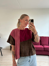 Afbeelding in Gallery-weergave laden, ABBY T-SHIRT - Unique piece 1