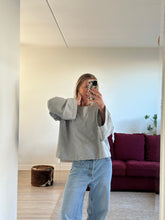 Afbeelding in Gallery-weergave laden, JAZZ SWEATER - Licht grey