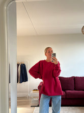 Afbeelding in Gallery-weergave laden, RUBY LONGSLEEVE - Dark red