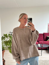 Afbeelding in Gallery-weergave laden, MARLEY SWEATER - Beige