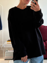 Afbeelding in Gallery-weergave laden, RUBY LONGSLEEVE - Black
